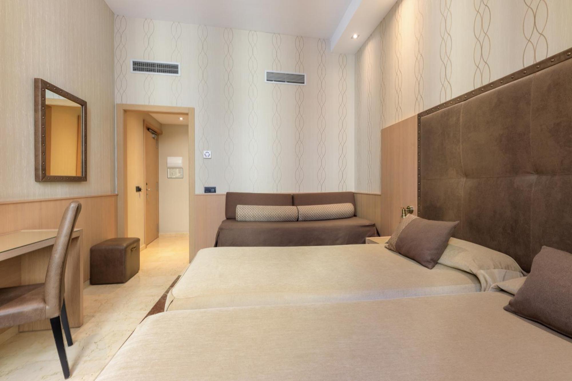 โกทิโคโฮเต็ล Hotel บาร์เซโลนา ภายนอก รูปภาพ