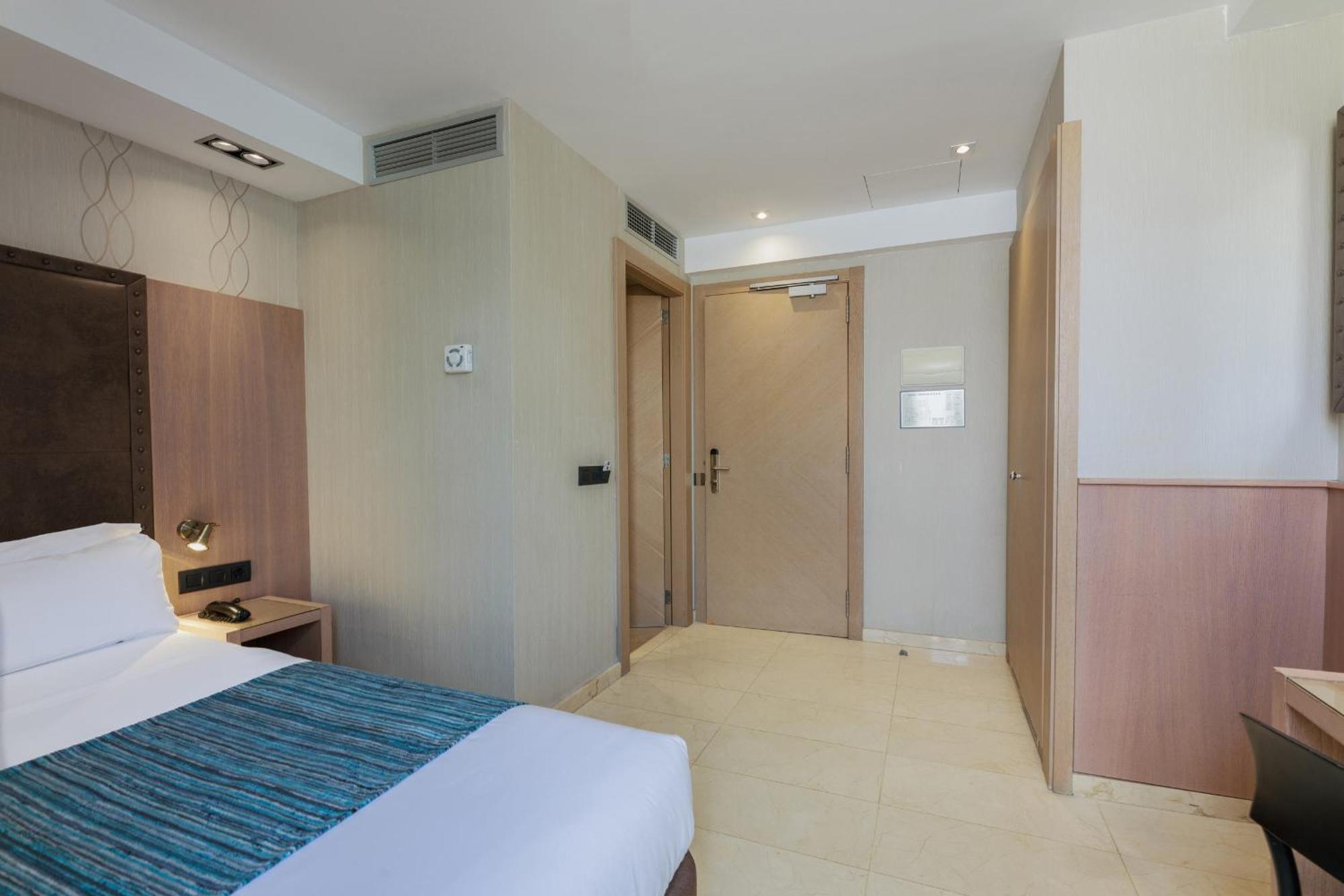 โกทิโคโฮเต็ล Hotel บาร์เซโลนา ห้อง รูปภาพ